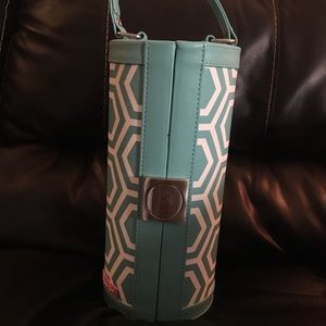 Origami Owl Mobile Jewelry Bar